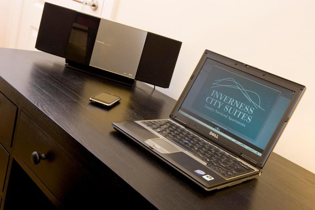 Inverness City Suites Room photo